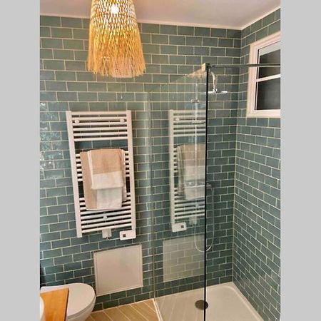 Superbe Appartement En Pierre Fraichement Renove Bernis Екстер'єр фото